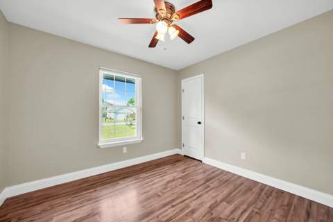 651 Wildwood Street, Mary Esther FL - photo 18 of 37