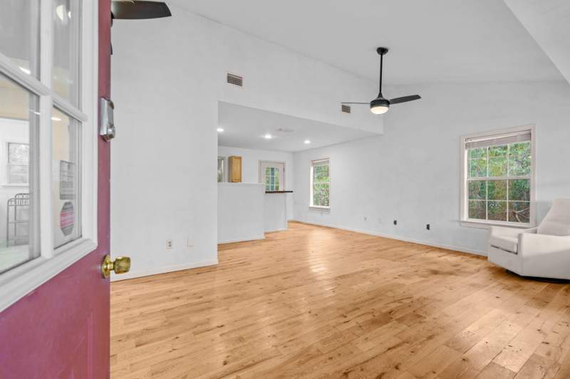2 bedroom Detached Single Family at 24 Nikki Circle, Bay Shadow Estates, Santa Rosa Beach — photo 5