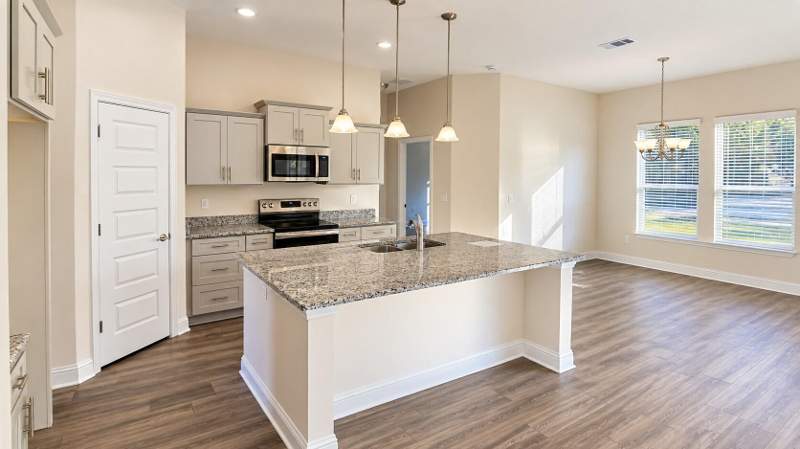 3 bedroom Detached Single Family at 5909 Wind Trace Road #(Lot 1C), Windmeadows, Crestview — photo 2