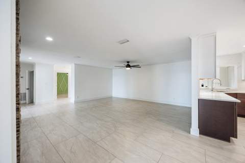 423 Caviar Drive, Fort Walton Beach FL - photo 13 of 65