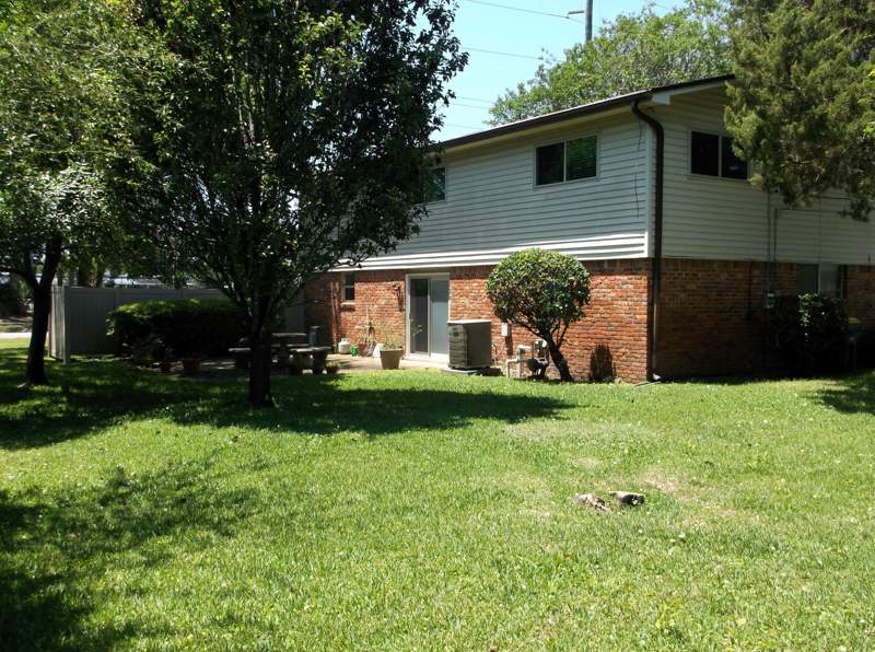 4 bedroom Detached Single Family at 101 NW Destin Drive, Vesta Heights 4th Addn, Fort Walton Beach — photo 2