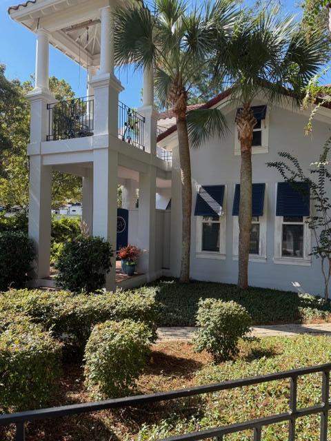 4 bedroom Detached Single Family at 100 Rue Martine, Caribe West, Miramar Beach — photo 3