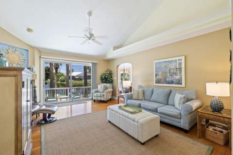 4628 Paradise Isle, Destin FL - photo 6 of 31