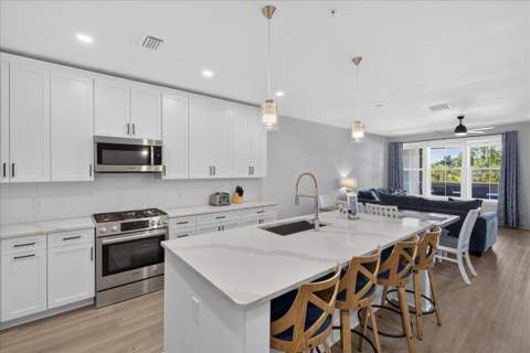 319 N The Grove Drive #225, Miramar Beach FL - photo 6 of 43