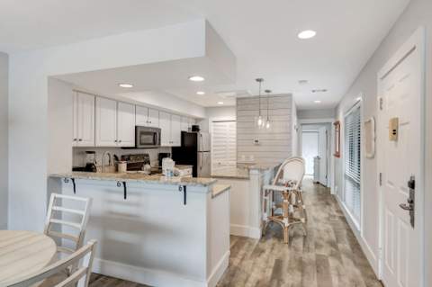 911 Harbour Point Lane #911, Miramar Beach FL - photo 7 of 44