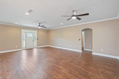 6450 Amanda Court, Crestview FL - photo 10 of 37