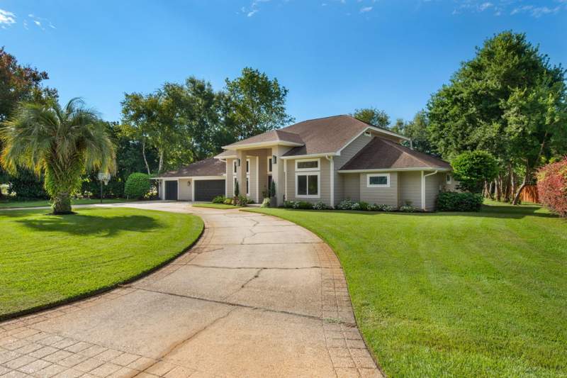4 bedroom Detached Single Family at 4246 Bobcat Cove, Magnolia Plantation At Bluewater Bay, Niceville — photo 5
