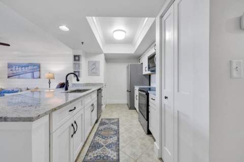 480 Gulf Shore Drive #109, Destin FL - photo 10 of 30