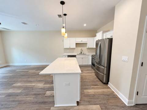408 Walters Circle #1, Fort Walton Beach FL - photo 9 of 41