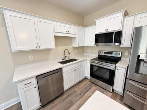 408 Walters Circle #1, Fort Walton Beach FL - photo 12 of 41