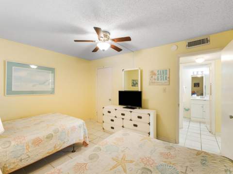 909 Santa Rosa Boulevard #329, Fort Walton Beach FL - photo 22 of 58