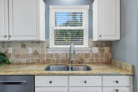 752 Vintage Circle, Destin FL - photo 19 of 60