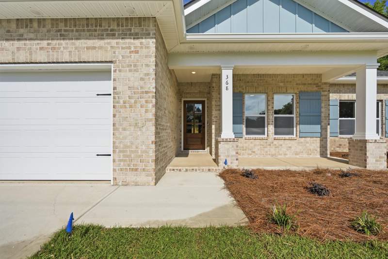 4 bedroom Detached Single Family at 9 5th Street, Port Dixie, Shalimar — photo 4