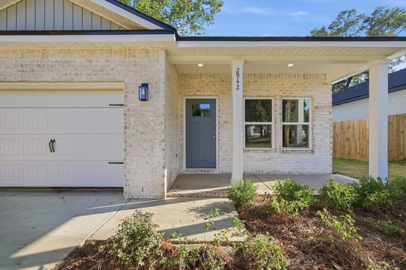 3 bedroom Detached Single Family at 2942 McCarty Avenue, Oakdale Mini Farms, Crestview — photo 4