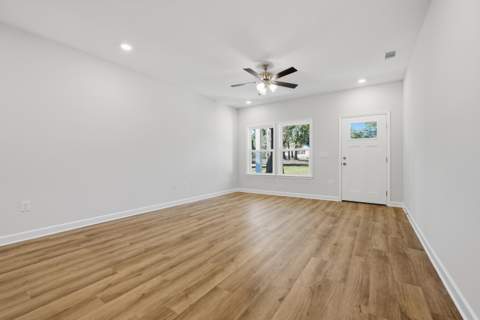 2942 McCarty Avenue, Crestview FL - photo 6 of 41
