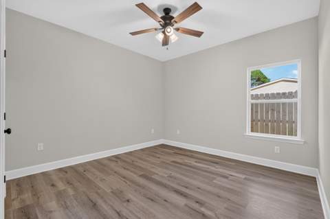 11 NW Comet Street, Fort Walton Beach FL - photo 18 of 51
