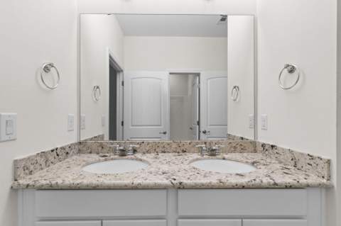 402 Sweet Tea Lane, Freeport FL - photo 18 of 98