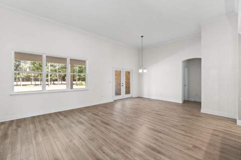402 Sweet Tea Lane, Freeport FL - photo 12 of 98