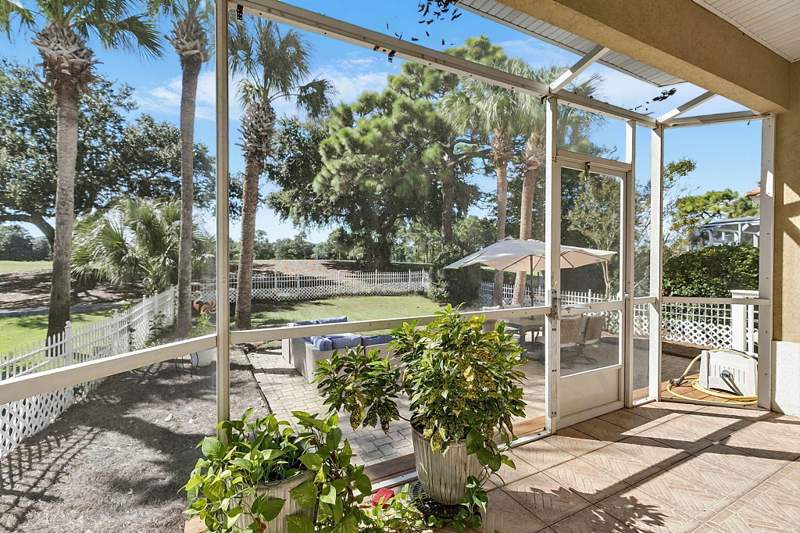 3 bedroom Detached Single Family at 218 Calusa Boulevard, Calusa Bay S/D, Destin — photo 3