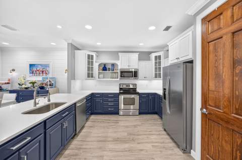 2046 Crystal Lake Drive, Miramar Beach FL - photo 6 of 41