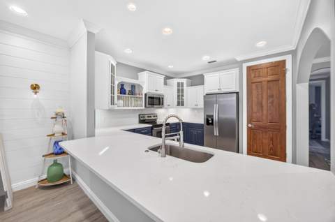 2046 Crystal Lake Drive, Miramar Beach FL - photo 10 of 41