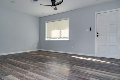 900 Bryn Mawr Boulevard, Mary Esther FL - photo 9 of 40
