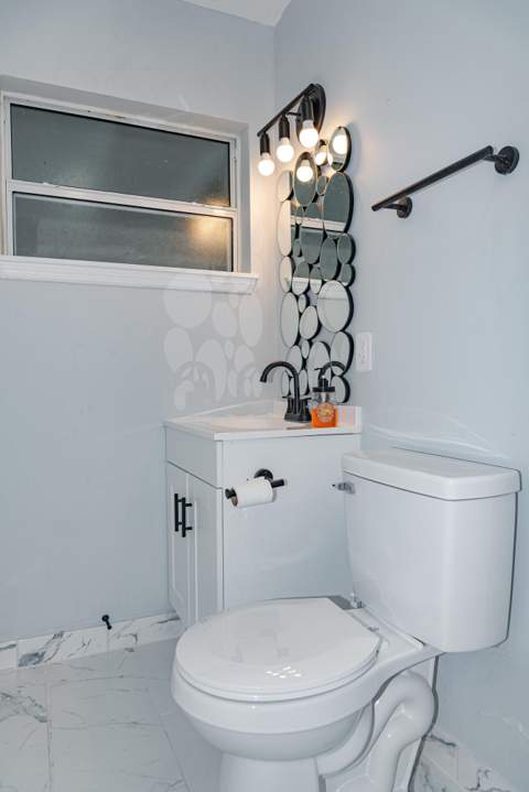 900 Bryn Mawr Boulevard, Mary Esther FL - photo 16 of 40