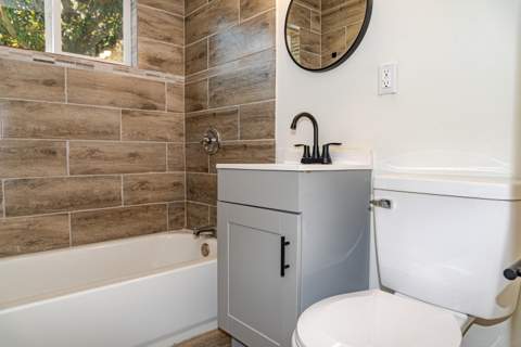 900 Bryn Mawr Boulevard, Mary Esther FL - photo 24 of 40