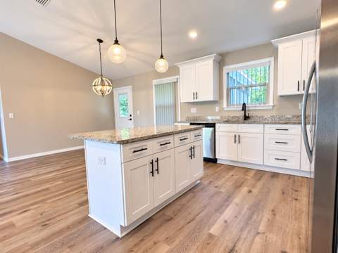 1154 Oakwood Lakes Boulevard, DeFuniak Springs FL - photo 9 of 55