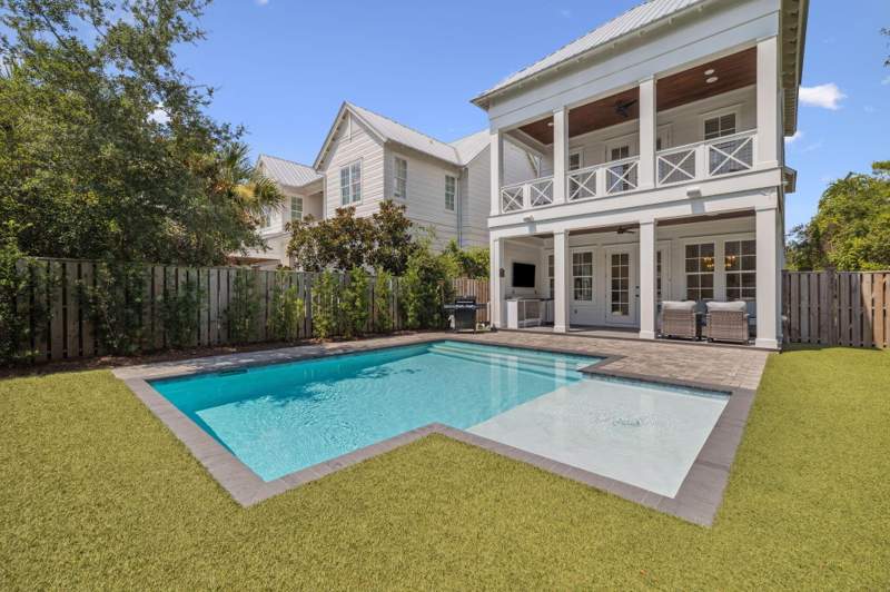 5 bedroom Detached Single Family at 17 Sand Dunes Road, Blue Mountain Beach, Santa Rosa Beach — photo 2