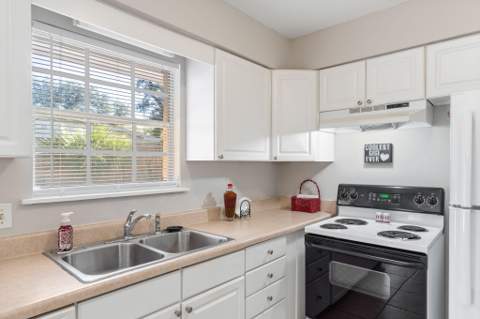 119 Jamestown Avenue, Fort Walton Beach FL - photo 16 of 42