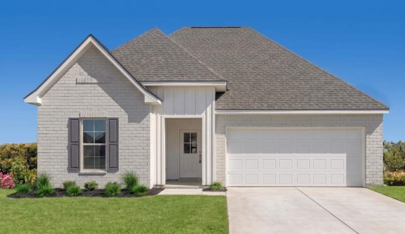 3 bedroom Detached Single Family at 5801 Del Rio Crossing, Houston Place, Crestview — photo 2
