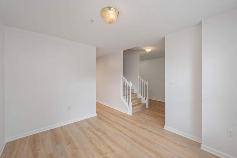 3 bedroom Townhouse at 109 Swaying Pine Court, Rolling Pines, Crestview — photo 5