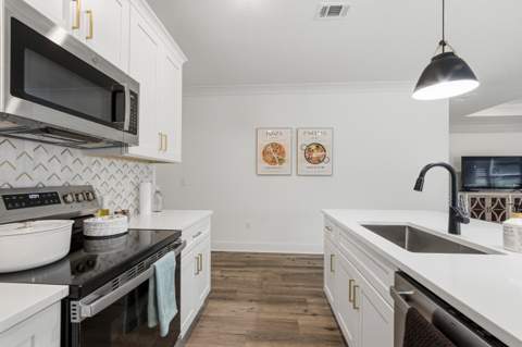 916 Linden Avenue, Niceville FL - photo 6 of 46