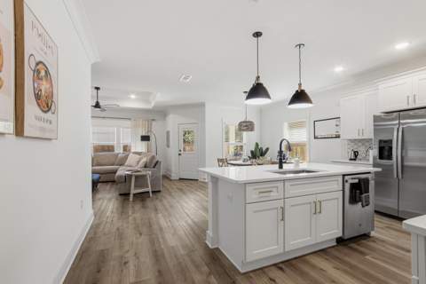 916 Linden Avenue, Niceville FL - photo 8 of 46