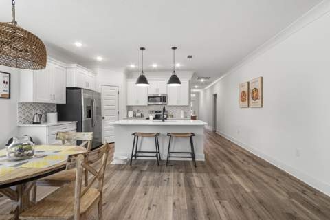 916 Linden Avenue, Niceville FL - photo 10 of 46