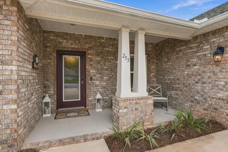 4 bedroom Detached Single Family at 253 Picnic Place, Hammock Bay, Freeport — photo 5