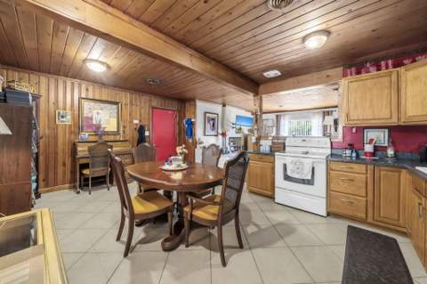 303 N Beal Parkway, Fort Walton Beach FL - photo 12 of 54