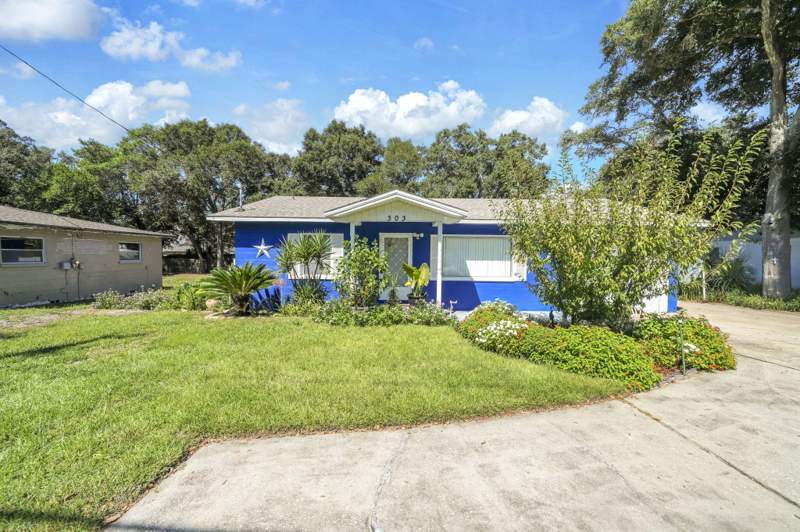2 bedroom Detached Single Family at 303 N Beal Parkway, Whispering Pines S/D, Fort Walton Beach — photo 3