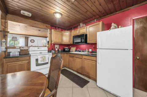 303 N Beal Parkway, Fort Walton Beach FL - photo 14 of 54