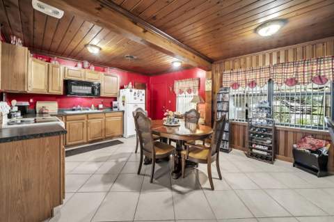 303 N Beal Parkway, Fort Walton Beach FL - photo 15 of 54