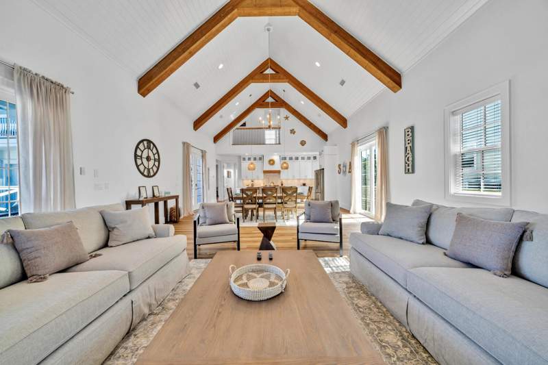 5 bedroom Detached Single Family at 54 Vicki Street, Gulfview Heights, Santa Rosa Beach — photo 3