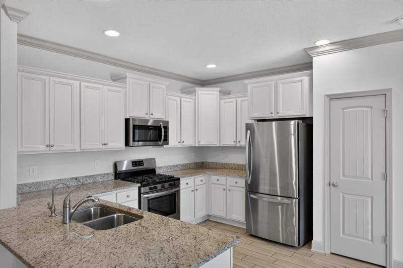 3 bedroom Detached Single Family at 246 Lottie Loop #Lot 60, Hammock Bay, Freeport — photo 5
