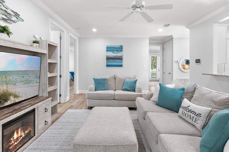 3 bedroom Detached Single Family at 2047 Crystal Lake Drive, Crystal Lake At Sandestin, Miramar Beach — photo 3