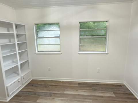 215 E 3rd Avenue, Crestview FL - photo 10 of 39