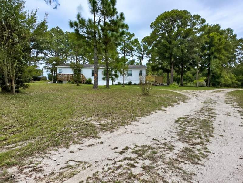 3 bedroom Mobile Home at 816 Caswell Road, DeFuniak Springs, DeFuniak Springs — photo 2