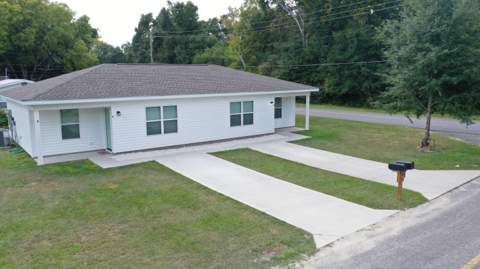 32 Constitution Avenue #A-B, DeFuniak Springs FL - photo 10 of 20