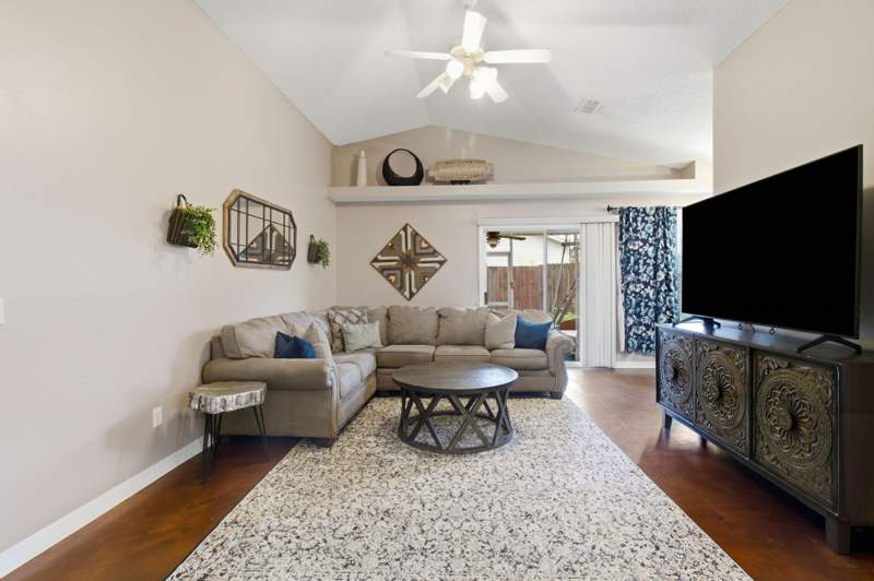 3 bedroom Detached Single Family at 284 Limestone Circle, Redstone Estates, Crestview — photo 4