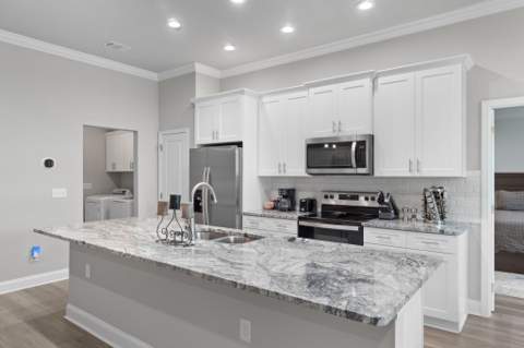 214 Squirrel Haven Road, Mary Esther FL - photo 12 of 36