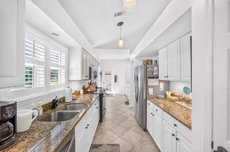 3 bedroom Detached Single Family at 8014 Legend Creek Drive, Legend Creek At Sandestin, Miramar Beach — photo 3